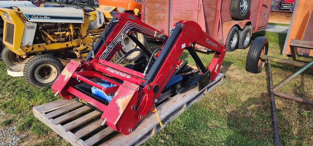New Mahindra 2665CL Quick Attach Loader
