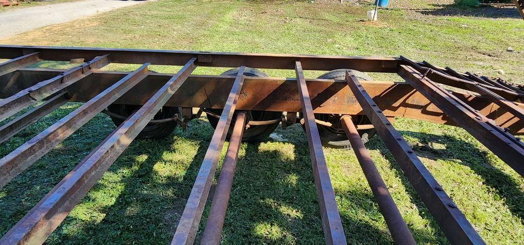 3 Axle Trailer (NO TITLE)