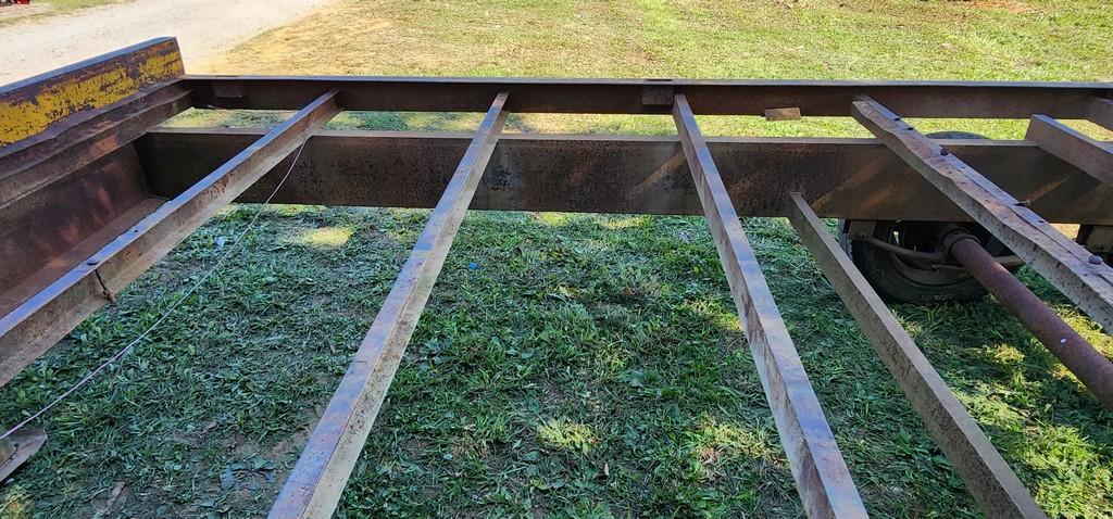 3 Axle Trailer (NO TITLE)