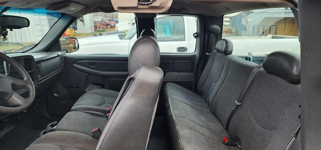 2003 Chevy 1500 Pickup (RUNS) (TITLE)