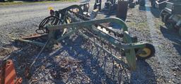 John Deere 350A Rake
