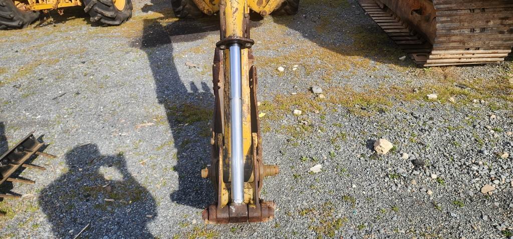 John Deere 410D Backhoe (AS IS)