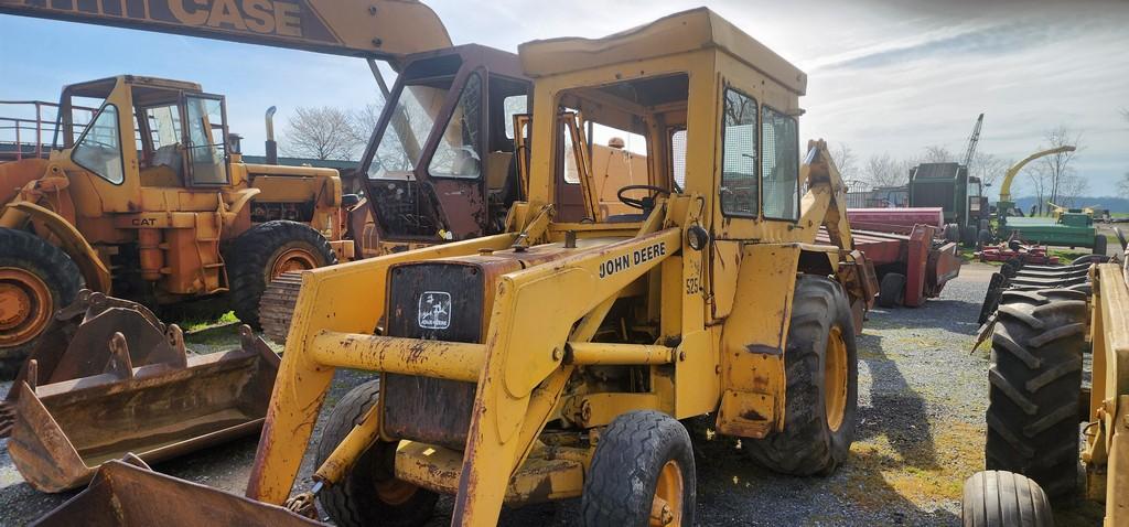 John Deere 410D Backhoe (AS IS)