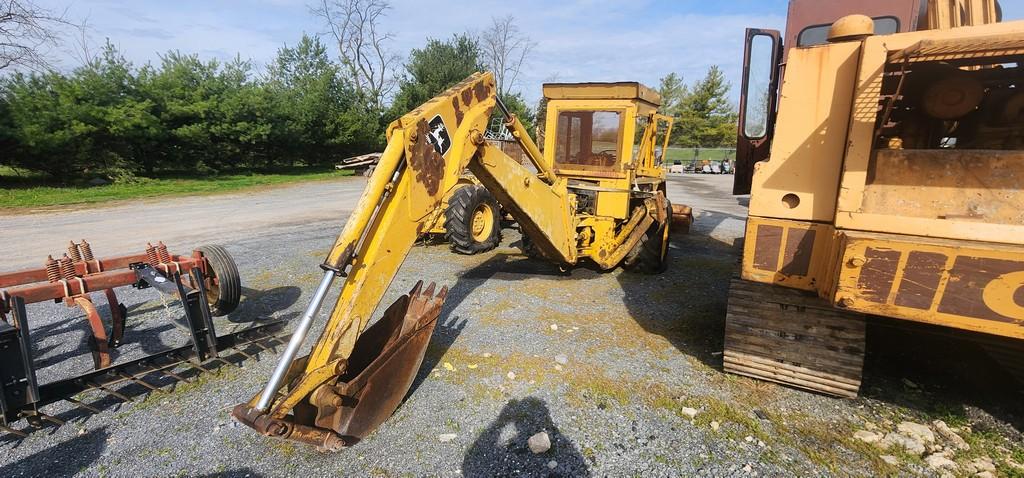 John Deere 410D Backhoe (AS IS)