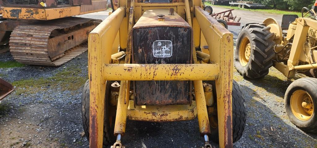 John Deere 410D Backhoe (AS IS)
