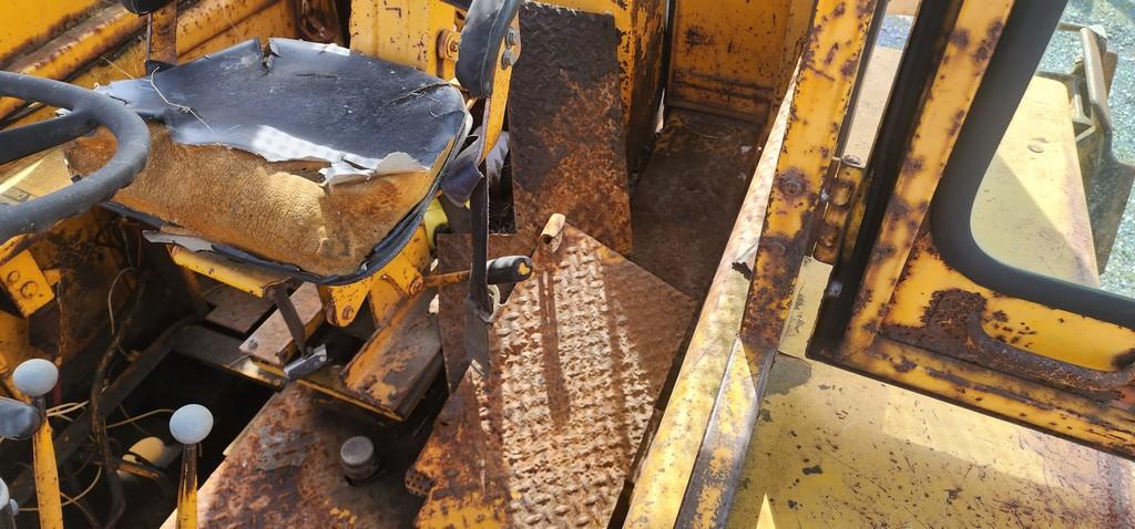John Deere 410D Backhoe (AS IS)