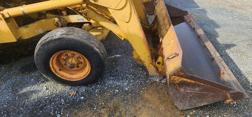 John Deere 410D Backhoe (AS IS)