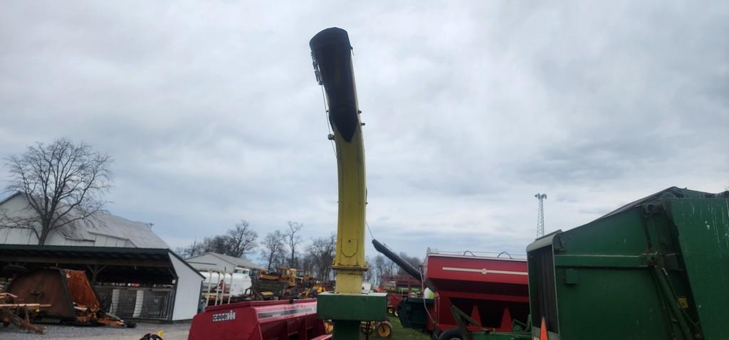 John Deere 3950 Chopper W/Head