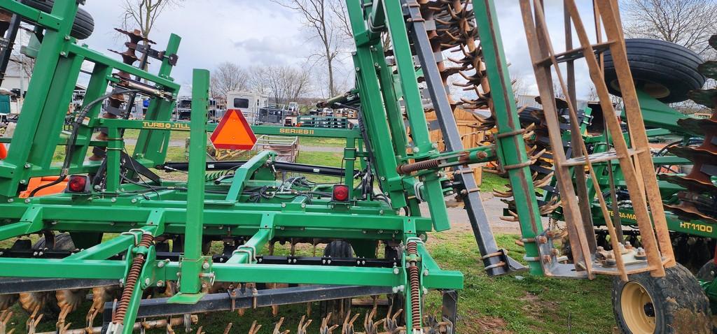 2009 Great Plains 2400TT 24' Turbo Till (NICE)