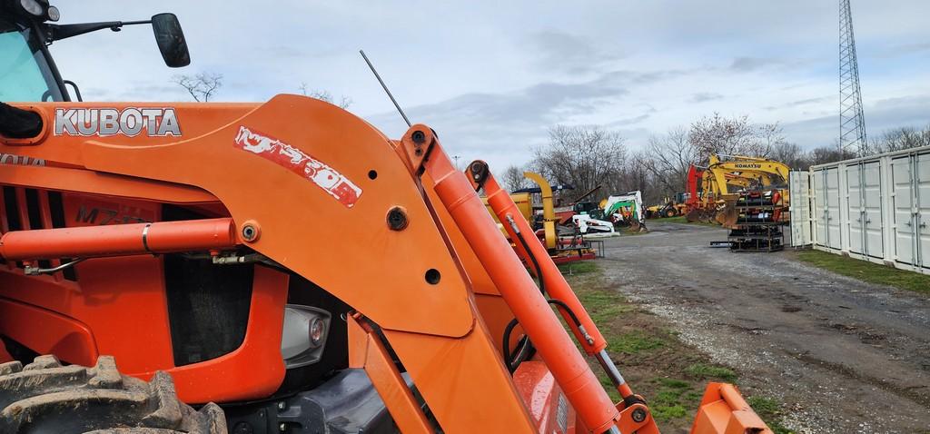 2015 Kubota M7-171P Tractor W/Loader (RIDE AND DRIVE)