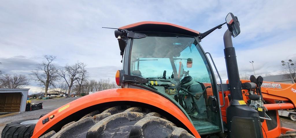 2015 Kubota M7-171P Tractor W/Loader (RIDE AND DRIVE)