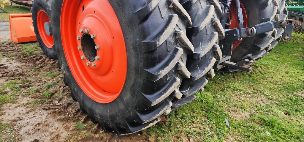 2015 Kubota M7-171P Tractor W/Loader (RIDE AND DRIVE)