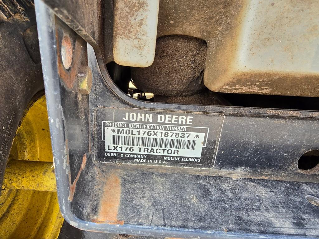John Deere LX176 Riding Mower (AS IS)