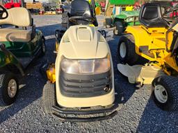 Cub Cadet GT2542 Riding Mower (RUNS)