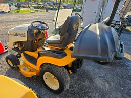 Cub Cadet GT2542 Riding Mower (RUNS)