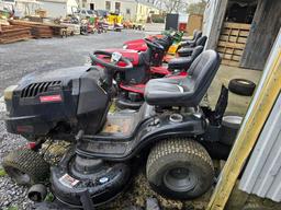 Craftsman LT2000 Riding Mower (AS IS)
