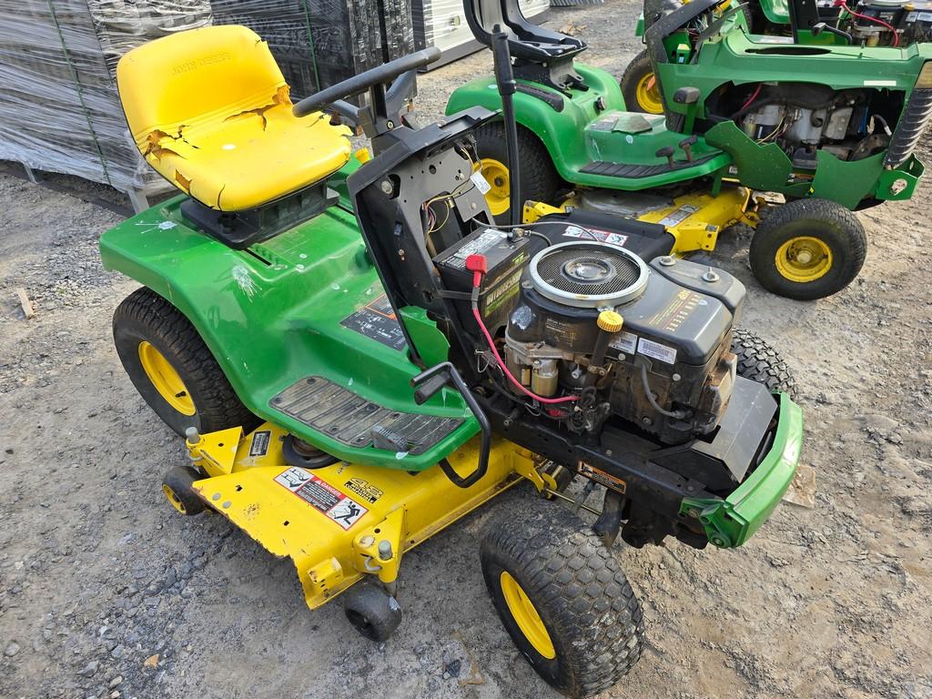 John Deere LX176 Riding Mower (AS IS)