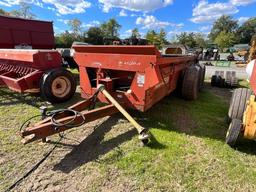 Hesston 5320 Tandem Manure Spreader