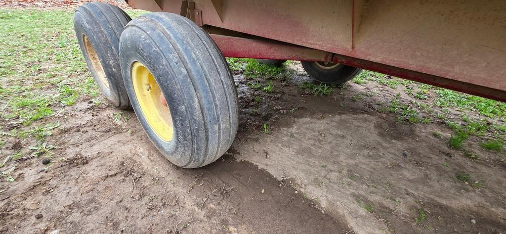 Meyer 3516 Silage Wagon