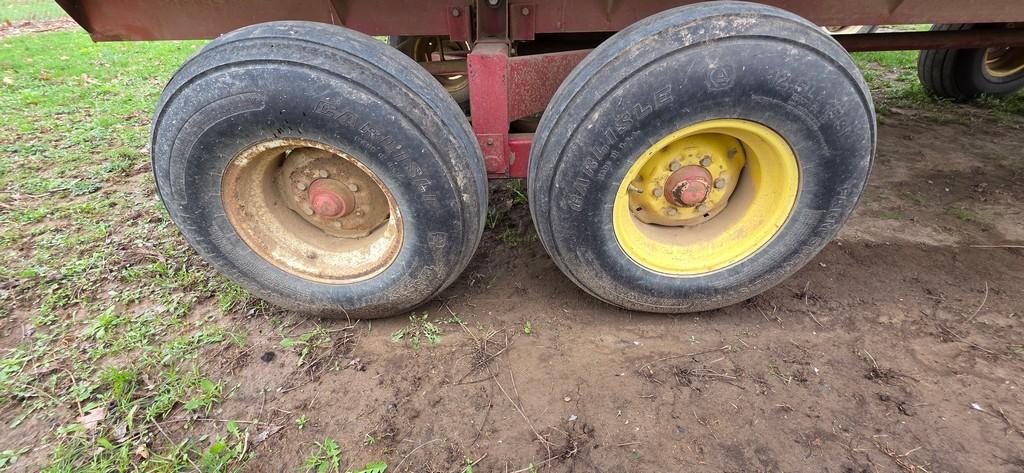 Meyer 3516 Silage Wagon