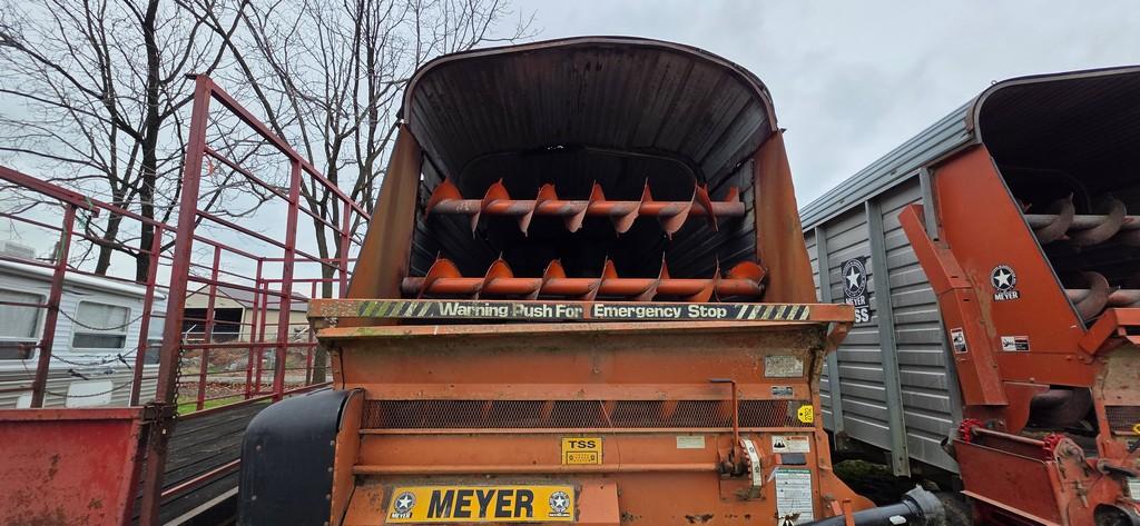 Meyer 3516 Silage Wagon