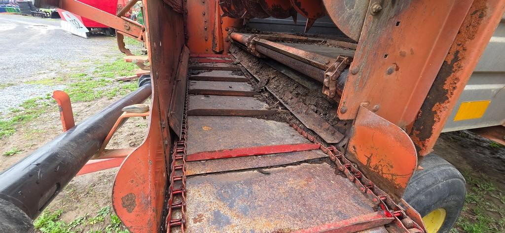 Meyer 3516 Silage Wagon
