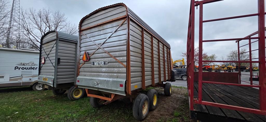 Meyer 3516 Silage Wagon