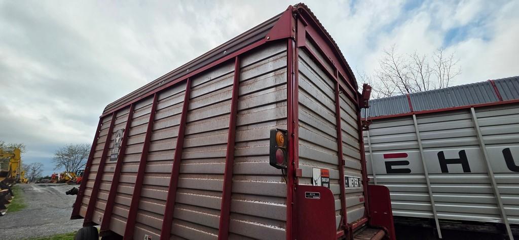 Meyer 3116 Silage Wagon