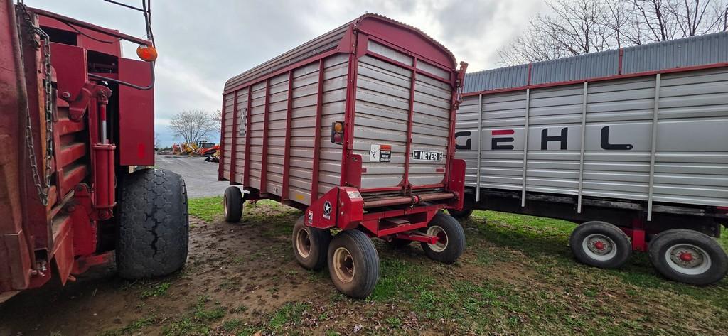 Meyer 3116 Silage Wagon