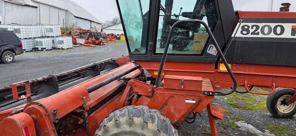 Hesston 8200 Sell Propelled Haybine (RUNS)