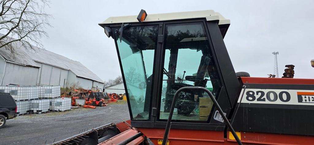 Hesston 8200 Sell Propelled Haybine (RUNS)