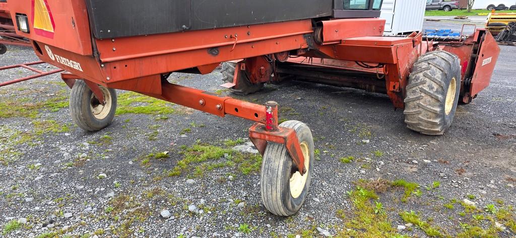 Hesston 8200 Sell Propelled Haybine (RUNS)
