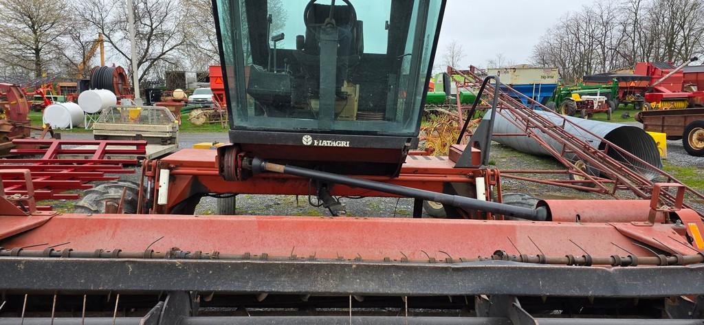 Hesston 8200 Sell Propelled Haybine (RUNS)