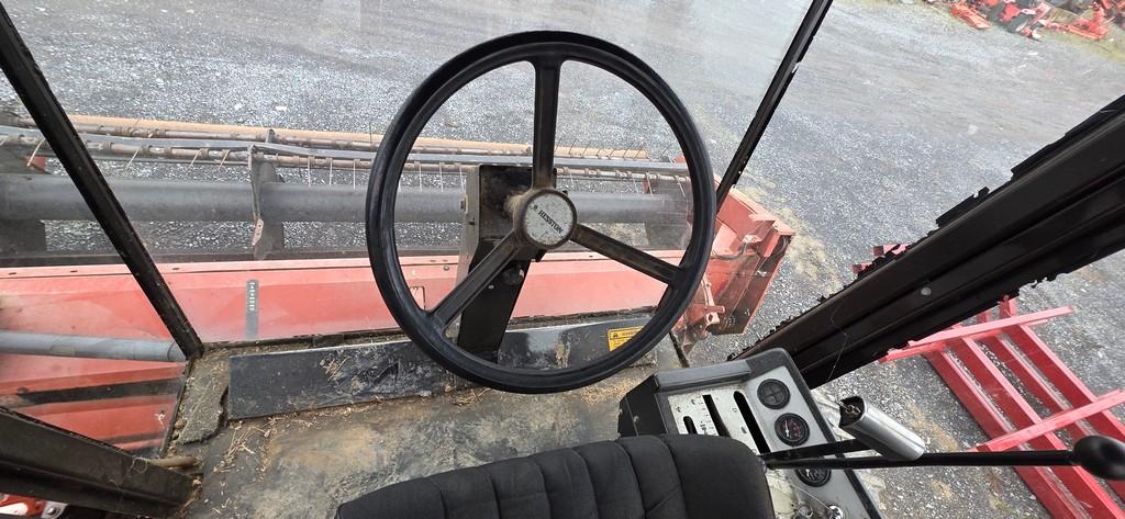 Hesston 8200 Sell Propelled Haybine (RUNS)