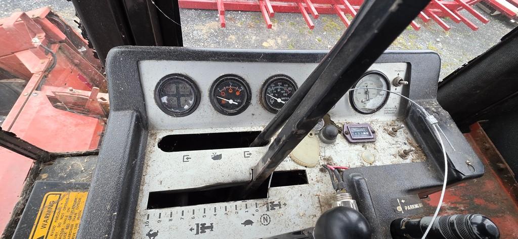 Hesston 8200 Sell Propelled Haybine (RUNS)