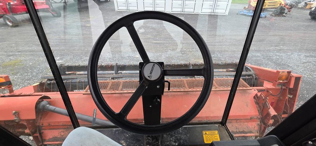 Hesston 8200 Sell Propelled Haybine (RUNS)
