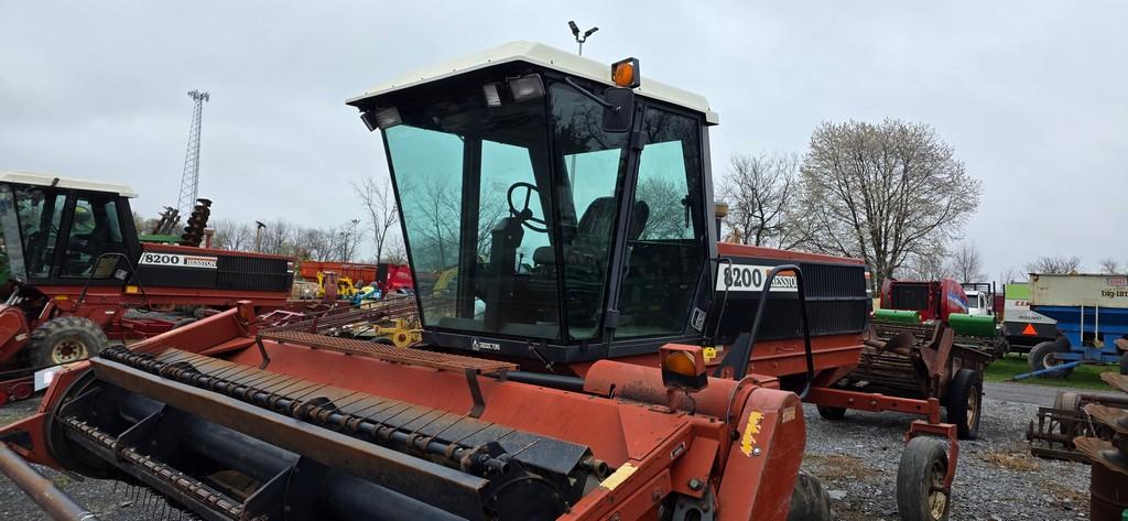 Hesston 8200 Sell Propelled Haybine (RUNS)