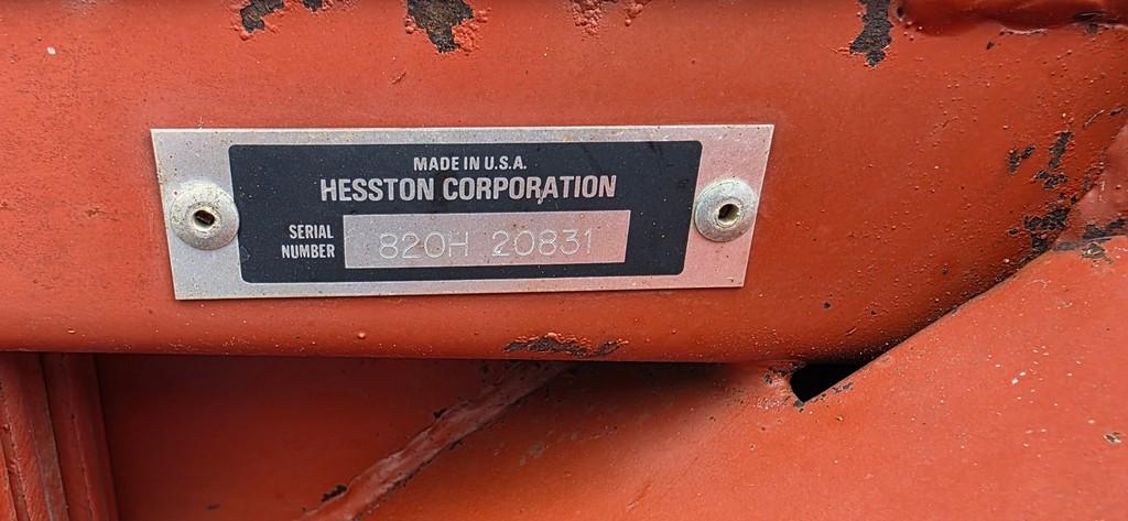Hesston 8200 Sell Propelled Haybine (RUNS)