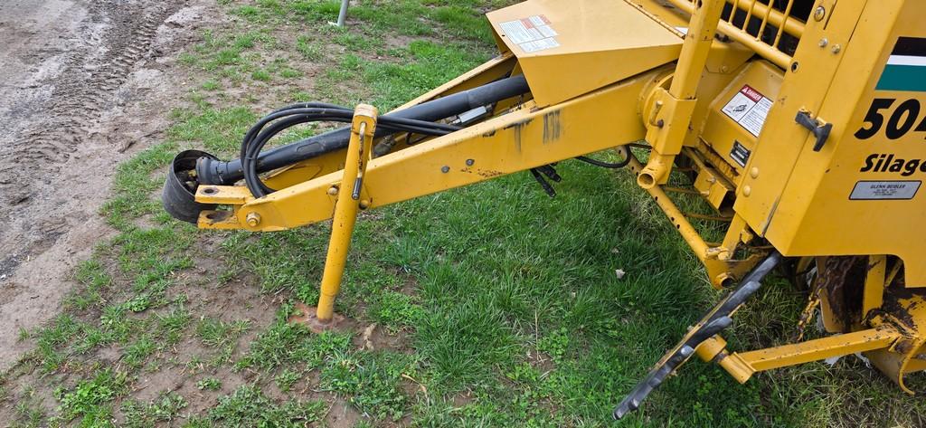 Vermeer 504IS Round Baler