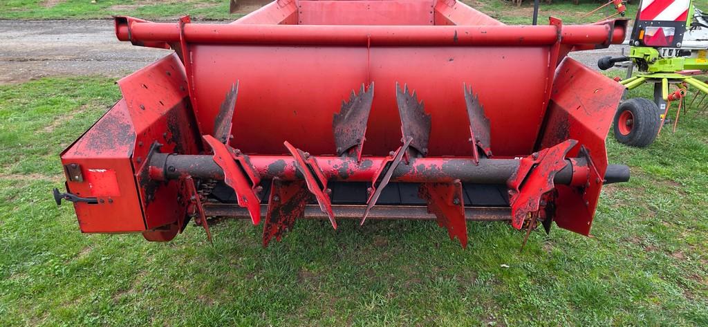 New Holland 155 Manure Spreader