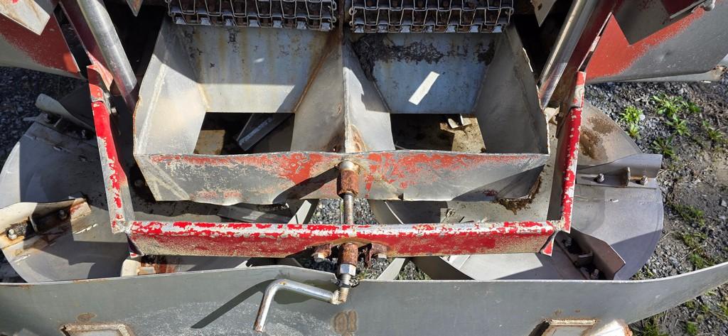 Stainless Steel Lime Spreader