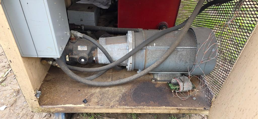 Hydraulic Test Table