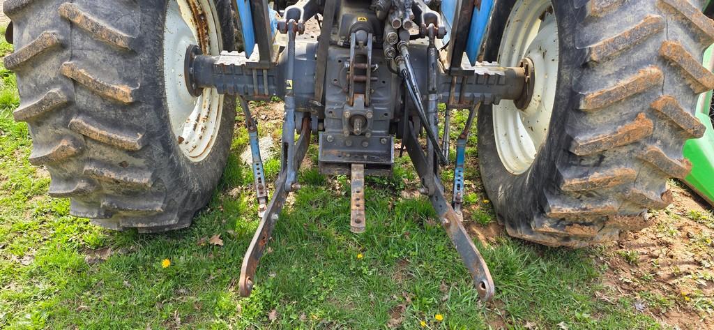 New Holland 6610 Tractor w/Loader (RUNS)