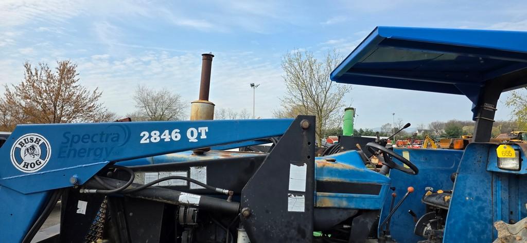 New Holland 6610 Tractor w/Loader (RUNS)