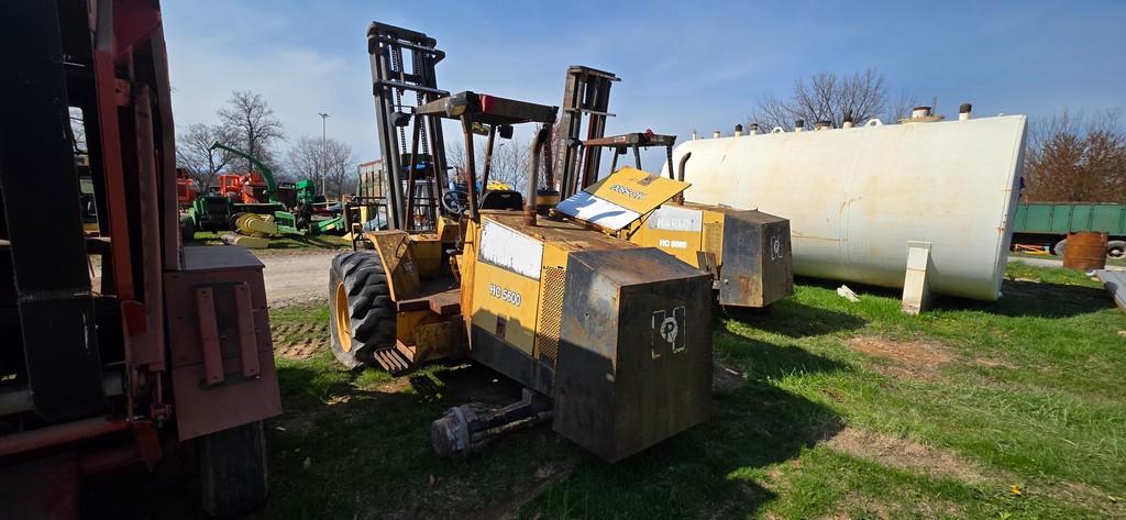 Harlo HC5600 Forklift (NOT RUNNING)