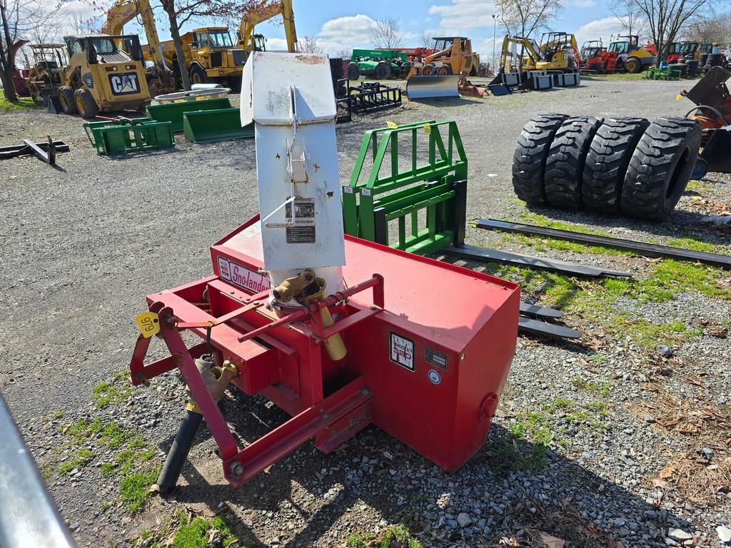 McKee 320 5' 3pt. Snowblower