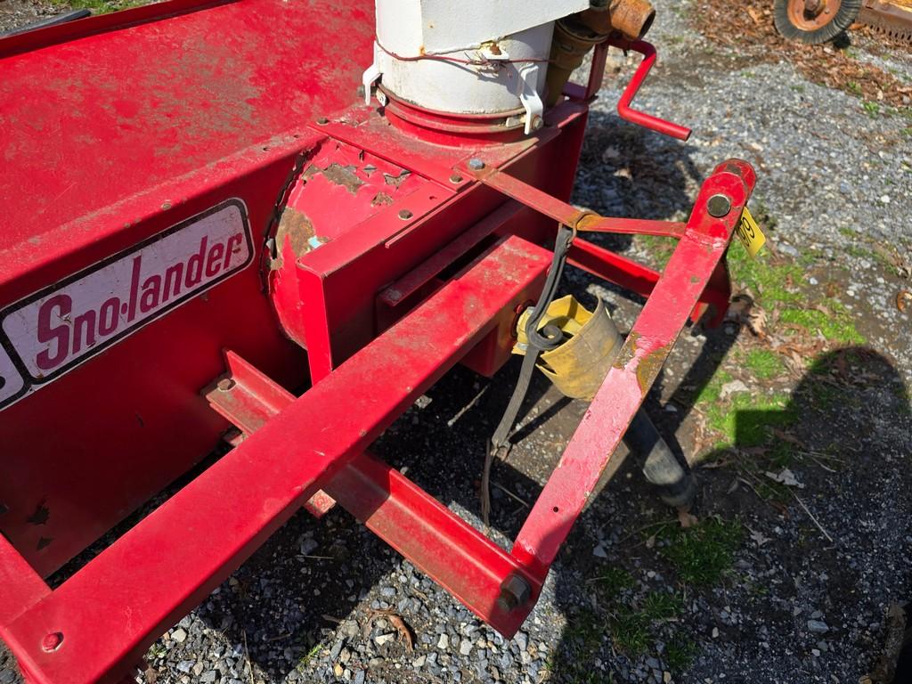 McKee 320 5' 3pt. Snowblower