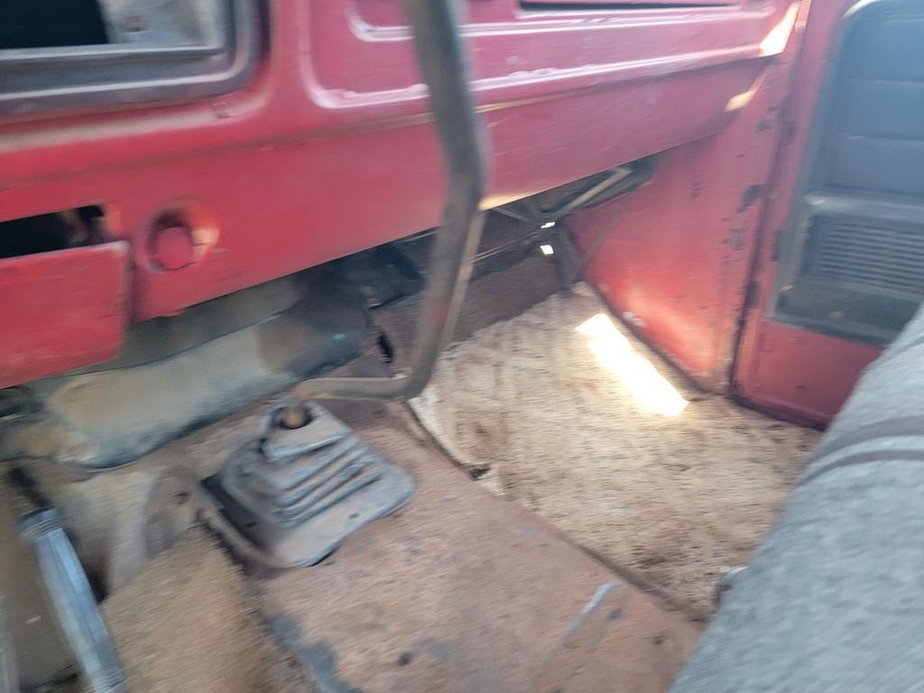 Ford Custom Dump Truck (Title)