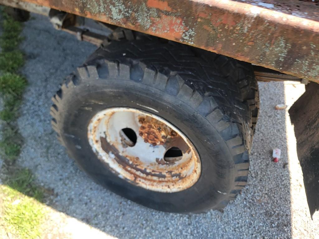 Ford Custom Dump Truck (Title)