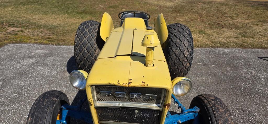 Ford 3000 Tractor